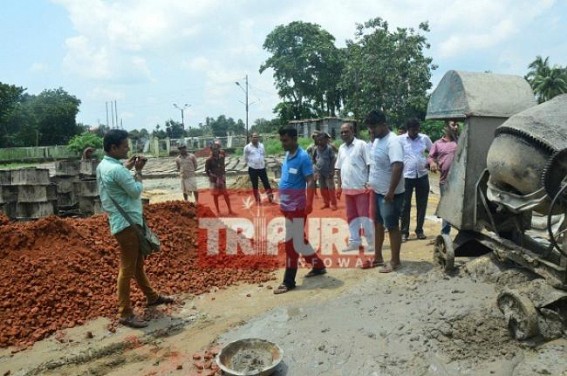 Poor construction work on Howrah river bank protection project : Locals Protested